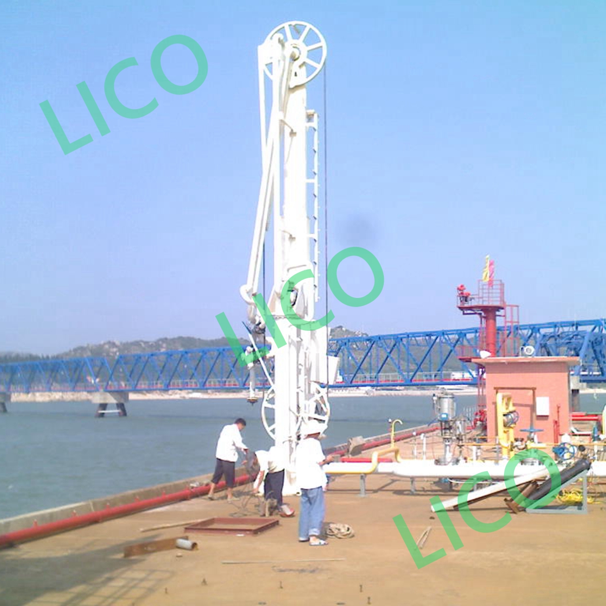 Articulated Liquid Hydrogen Jetty Loading Arm